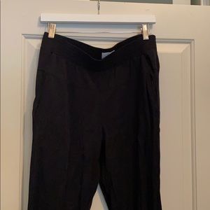 Wilfred Aritzia stretchy black pants